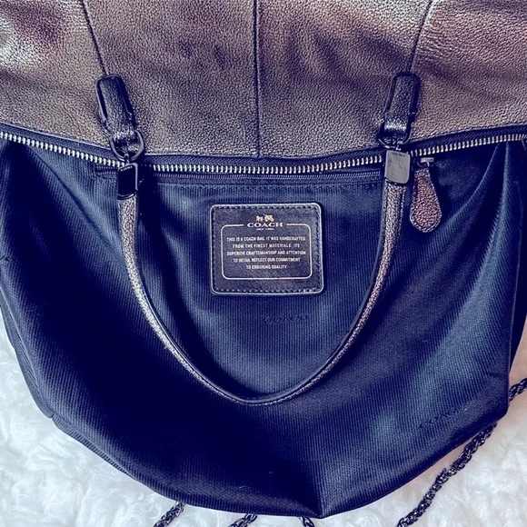 Coach Kelsey Metallic Gold Crackle Leather Tote Bag With Zipper Closure- - Picture 5 of 9